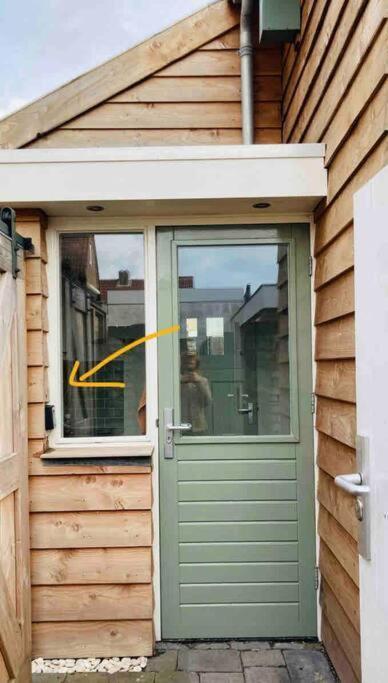 The Birdhouse, Tiny Home Close To The Beach Noordwijk Exterior foto