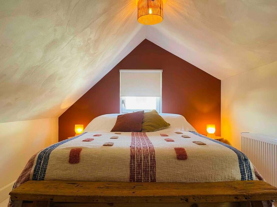 The Birdhouse, Tiny Home Close To The Beach Noordwijk Exterior foto